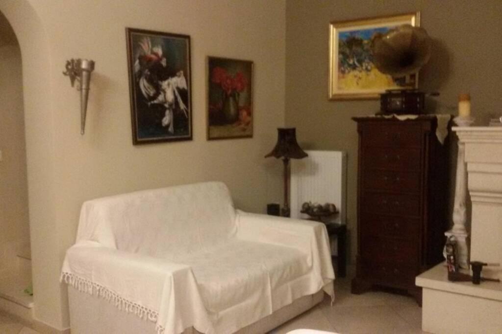 Apartment In Anakasia Overlooking Волос Екстериор снимка