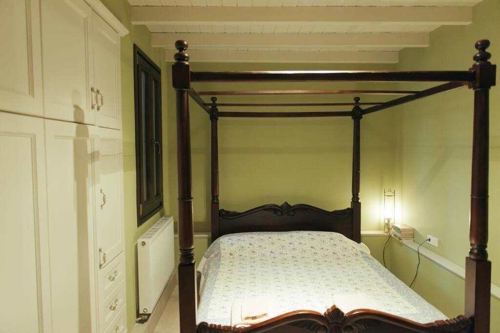 Apartment In Anakasia Overlooking Волос Екстериор снимка